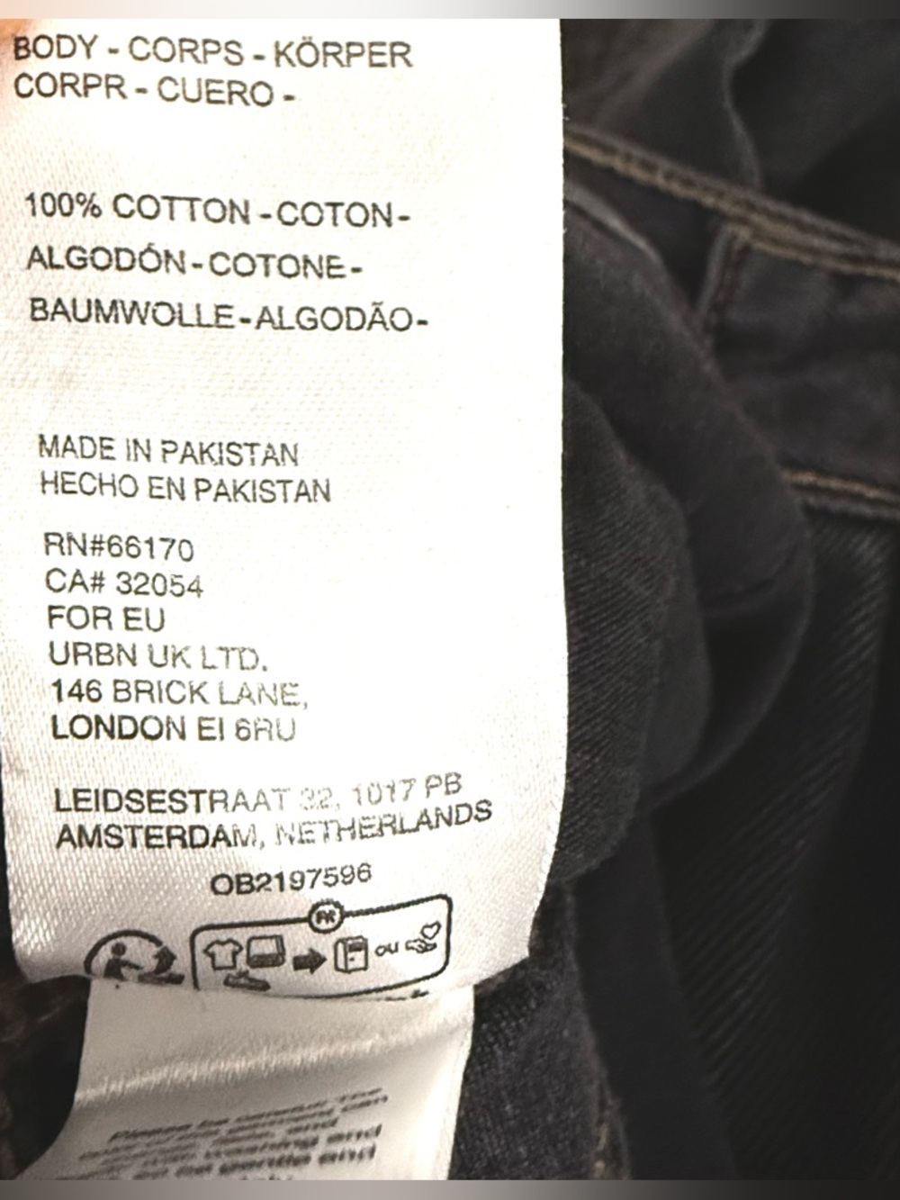 Urban Outfitters BDG Black Faded Super High Rise Denim Carpenter Shorts Size 32 - Picture 10 of 11